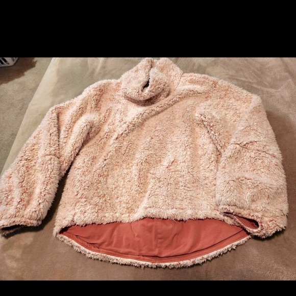 Lululemon Restore Sherpa - Picture 3 of 3